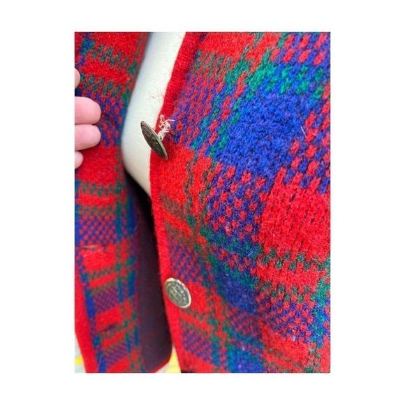 50s 60s Hudson’s Bay Plaid Wool Sweater Metal Crest Buttons Jacket Rare Sz 37 - Picture 13 of 16